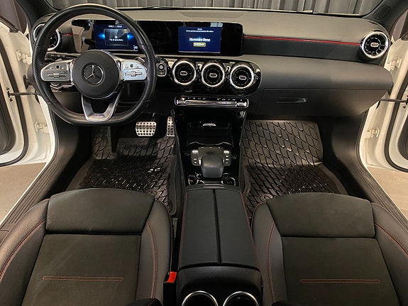 Mercedes-Benz A180 6 of 30