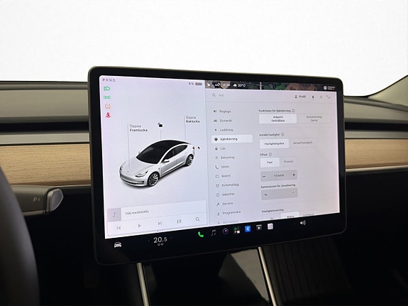 Tesla Model 3 19 of 30