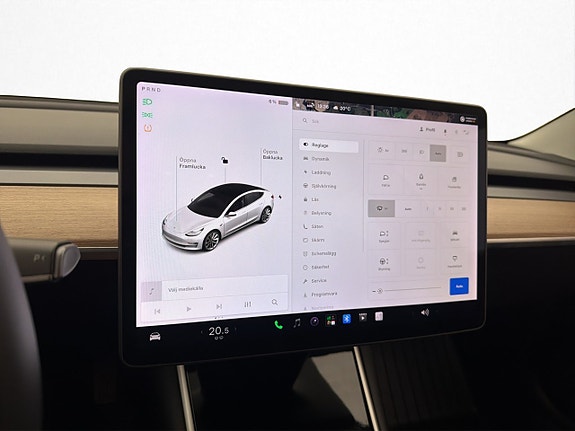 Tesla Model 3 17 of 30