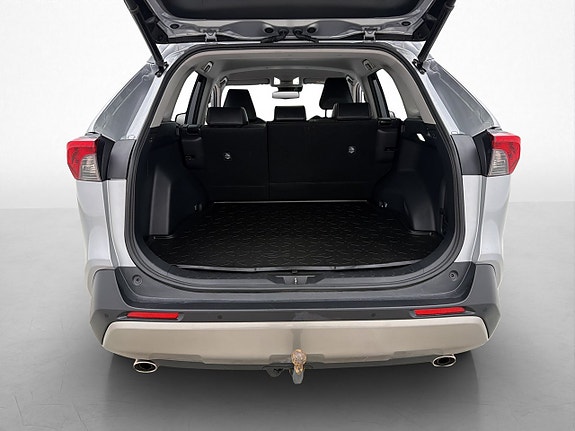 Toyota RAV4 10 of 30
