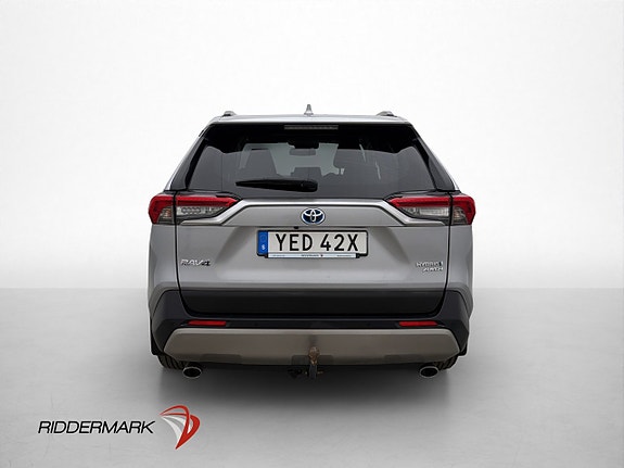 Toyota RAV4 6 of 30