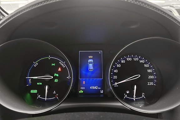 Toyota C-HR 21 of 21