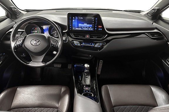 Toyota C-HR 11 of 21
