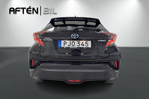 Toyota C-HR 8 of 21