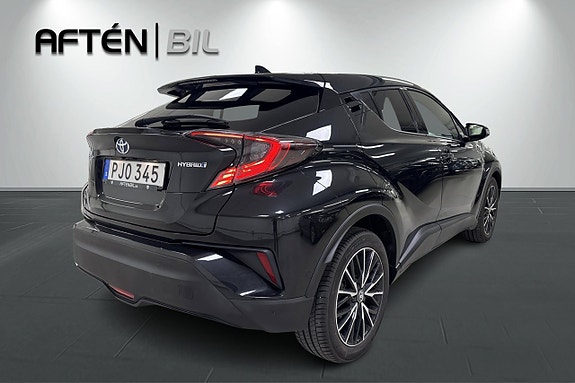 Toyota C-HR 7 of 21