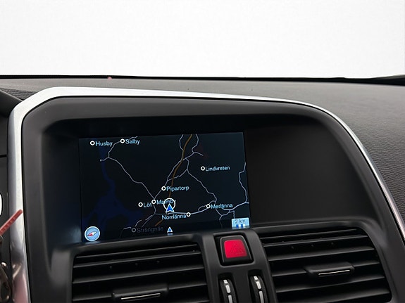 Volvo XC60 22 of 30