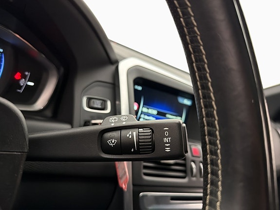 Volvo XC60 25 of 30