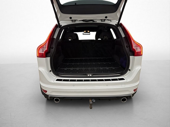 Volvo XC60 27 of 30