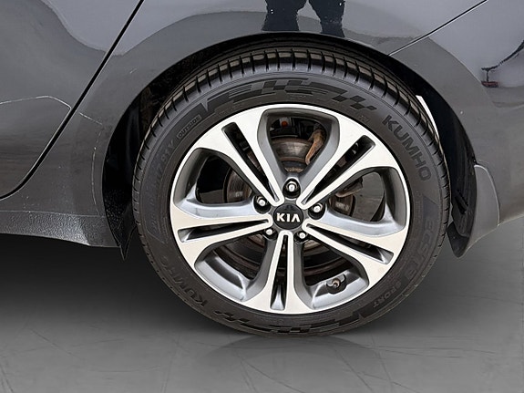 Kia Ceed 29 of 30