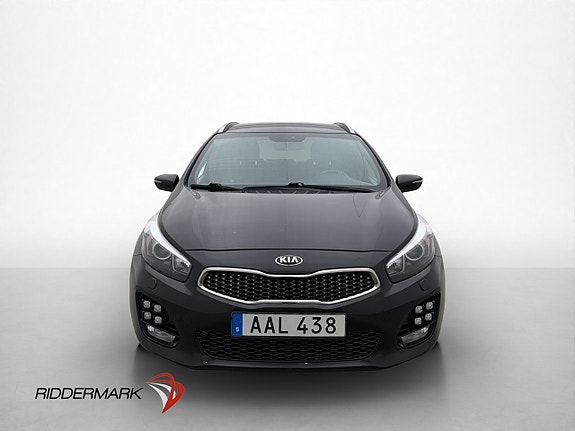Kia Ceed 2 of 30
