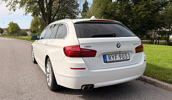 BMW 520d 5 of 15