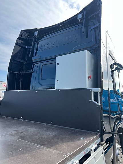 Scania P320 4x2 Hybrid TMA Bil Berlex & Verdegro 9 of 12