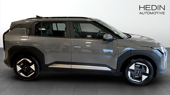 Kia EV3 6 of 13