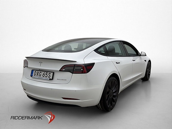 Tesla Model 3 8 of 30