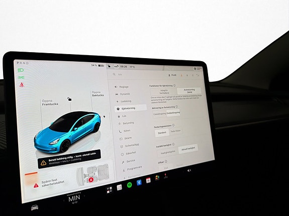 Tesla Model 3 23 of 30