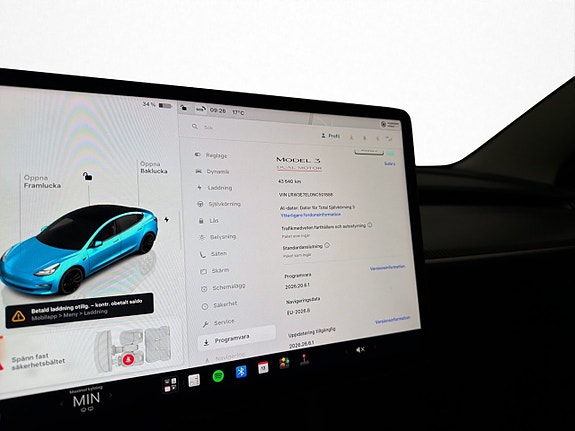 Tesla Model 3 24 of 30