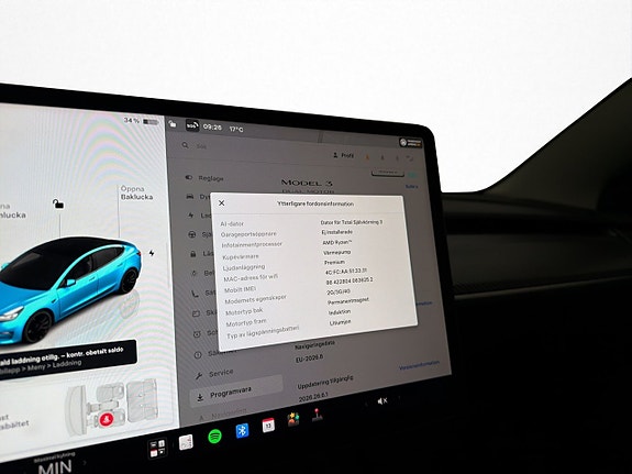 Tesla Model 3 25 of 30