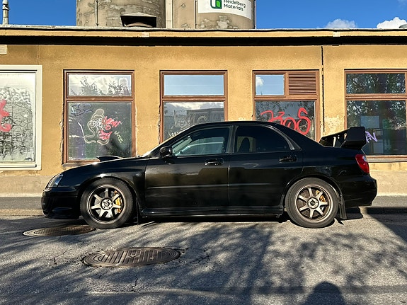 Subaru Impreza 3 of 13