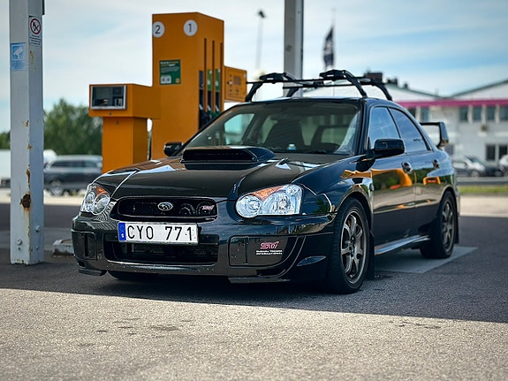 Subaru Impreza 2 of 13