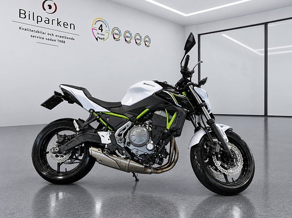 Kawasaki Ninja | Z650 | 68hk | 371mil 4 of 6