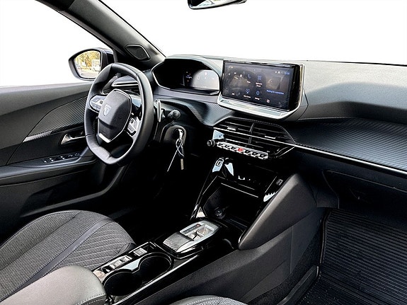 Peugeot 2008 11 of 15