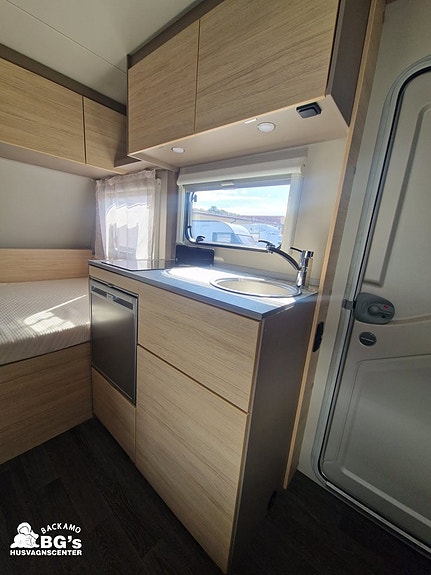 Weinsberg CaraCito 390 QD 3 of 5