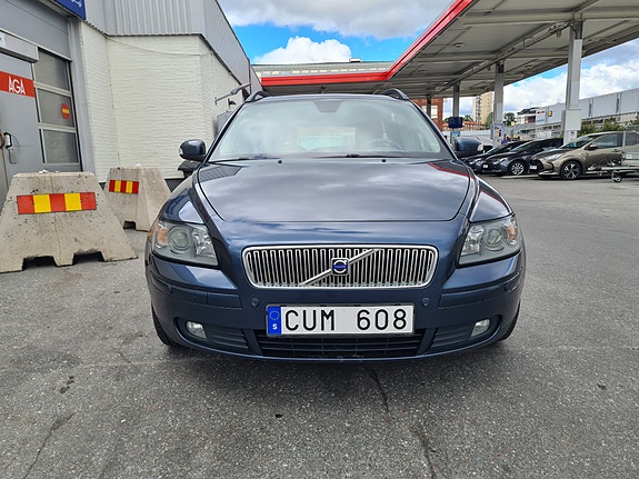 Volvo V50 4 of 6
