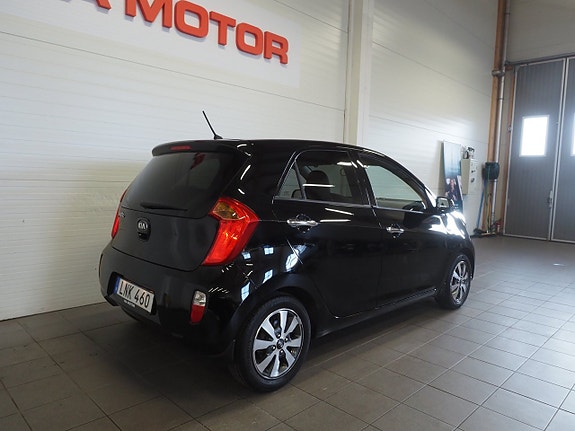 Kia Picanto 5 of 20