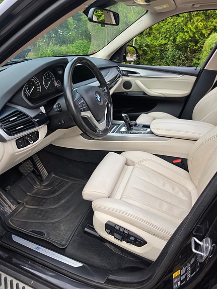 BMW X5 6 of 9