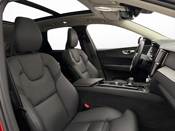 Volvo XC60 28 of 30
