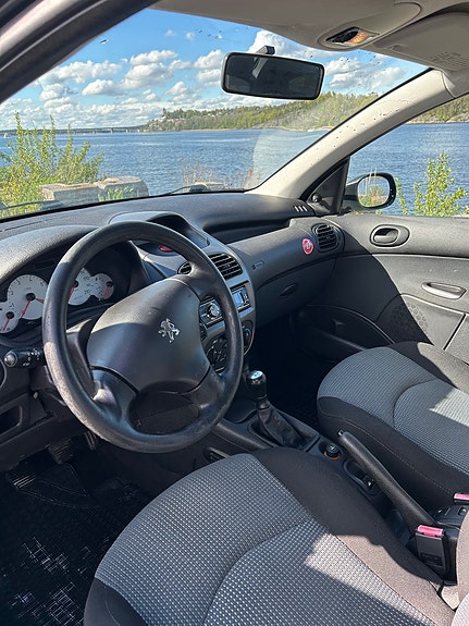 Peugeot 206 6 of 10