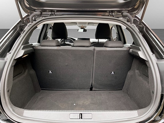 Peugeot 208 15 of 15