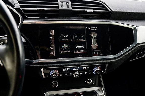 Audi Q3 20 of 30