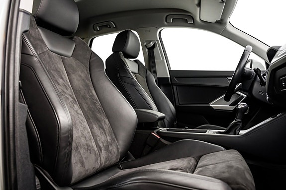 Audi Q3 28 of 30