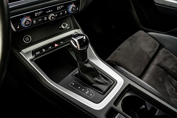 Audi Q3 24 of 30