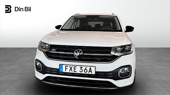 Volkswagen T-Cross 4 of 12