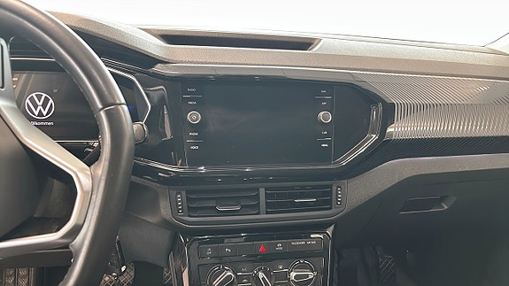 Volkswagen T-Cross 9 of 12