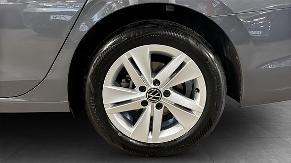 Volkswagen Golf I 6 of 12