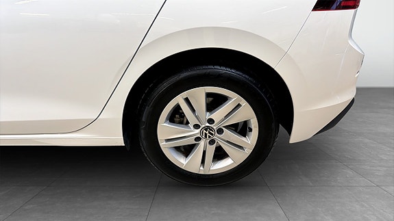 Volkswagen Golf I 6 of 17