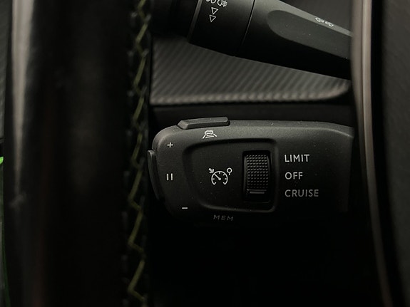Peugeot e-2008 14 of 30