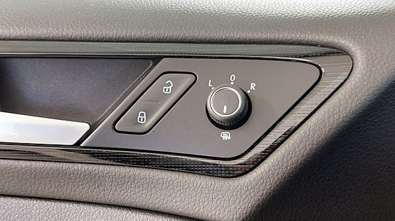 Volkswagen Golf I 21 of 21