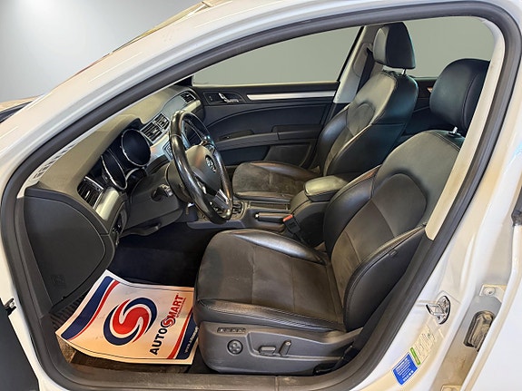 Skoda Superb 8 of 18