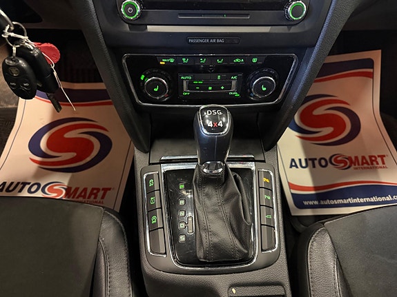 Skoda Superb 13 of 18