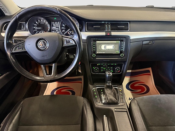 Skoda Superb 11 of 18