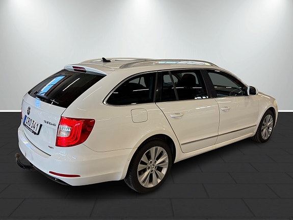 Skoda Superb 5 of 18