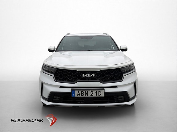 Kia Sorento 2 of 30