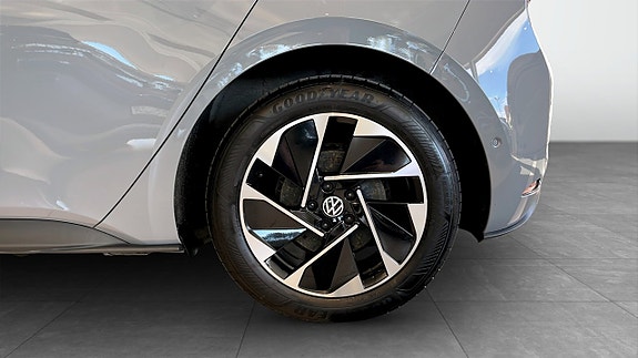Volkswagen ID.3 6 of 15