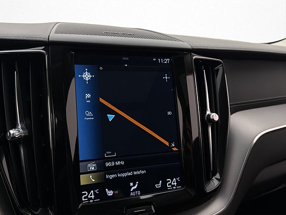Volvo XC60 22 of 30