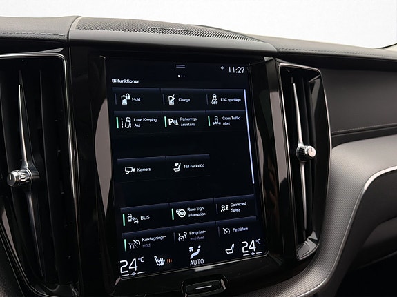 Volvo XC60 26 of 30