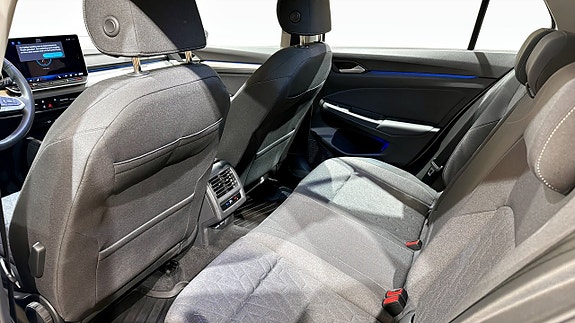 Volkswagen Golf I 11 of 19